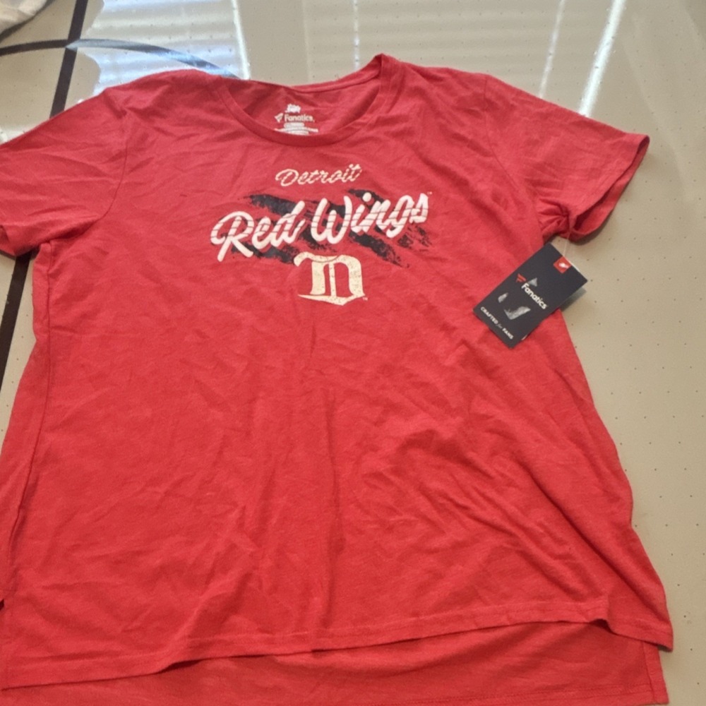 Fanatics NHL Detroit Red Wings Women's Red Shirt Size XL